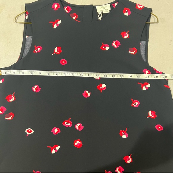 NWT Kate Spade Blossoms Sleeveless crewneck Pullover Floral Top - size 14 - Picture 4 of 5